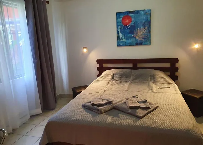 Marina Loft 101 *